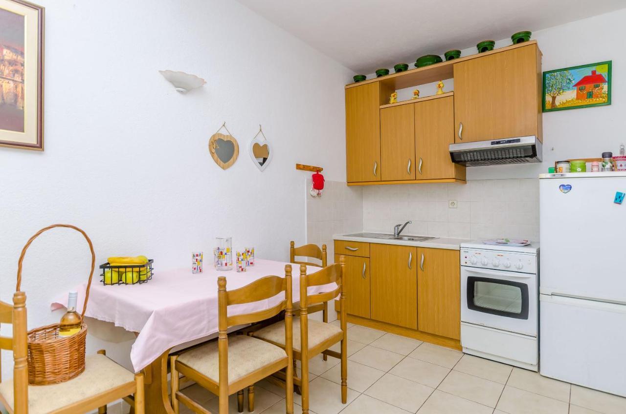 Apartments Stara Maslina Slatine Exterior foto